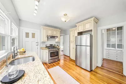 42 Roslin St, Boston, MA 02124 - Photo 9