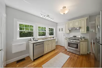 42 Roslin St, Boston, MA 02124 - Photo 7