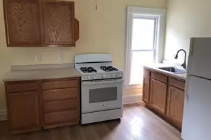 103 Brown Ave, Holyoke, MA 01040 - Photo 3
