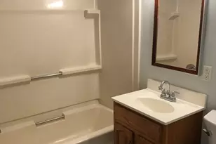 103 Brown Ave, Holyoke, MA 01040 - Photo 9