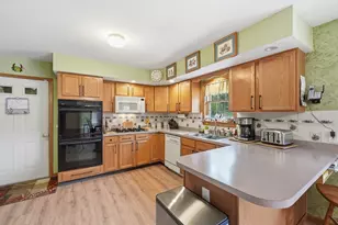812 Wauwinet Rd, Barre, MA 01005 - Photo 15