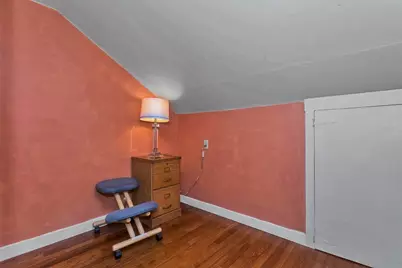 21 Winthrop Street, Northampton, MA 01060 - Photo 23