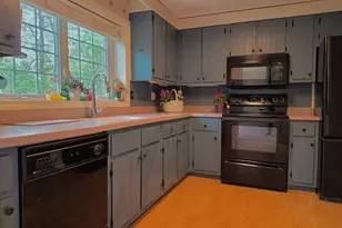 85 Collingwood Dr, Yarmouth, MA 02675 - Photo 3
