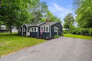 251 Central St, Rockland, MA 02370 - Photo 3