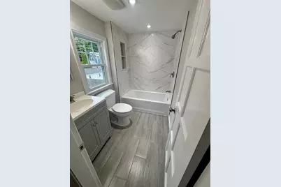 251 May St, Worcester, MA 01602 - Photo 17