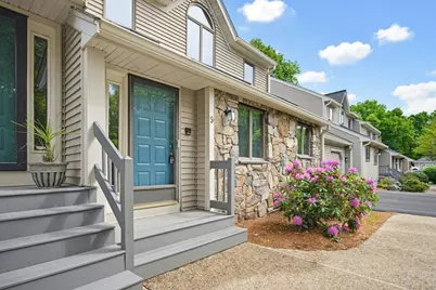 5 Magnolia Dr #5, Franklin, MA 02038 - Photo 1