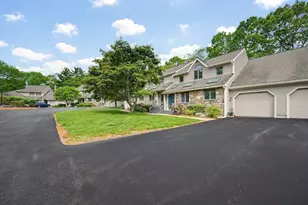 5 Magnolia Dr, Franklin, MA 02038 - Photo 3