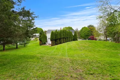 19 Mathewson Ave, Attleboro, MA 02703 - Photo 25