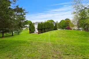 19 Mathewson Ave, Attleboro, MA 02703 - Photo 25