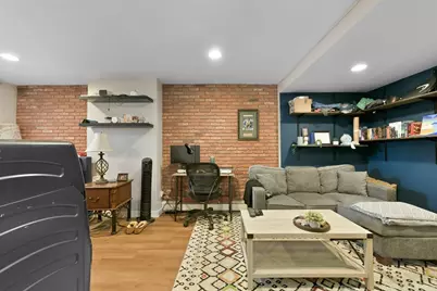 164 F St #4, Boston, MA 02127 - Photo 1