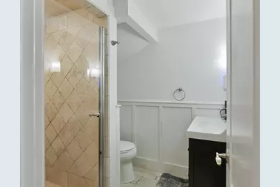 164 F St #4, Boston, MA 02127 - Photo 9
