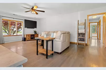 610 Main St, Boxford, MA 01921 - Photo 9
