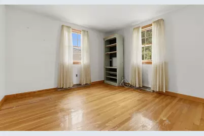 144 Tremont St, Peabody, MA 01960 - Photo 15