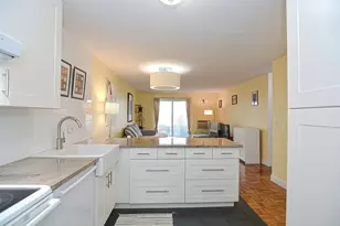 18 Pond St, Boston, MA 02130 - Photo 3