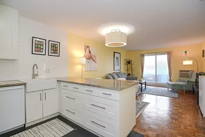18 Pond St #7, Boston, MA 02130 - Photo 1