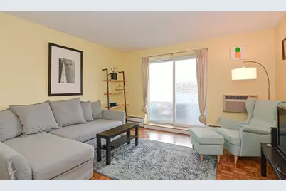 18 Pond St #7, Boston, MA 02130 - Photo 7