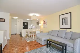 18 Pond St, Boston, MA 02130 - Photo 1