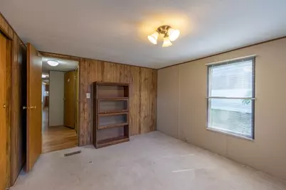 131 Pine Ave, Sturbridge, MA 01566 - Photo 21