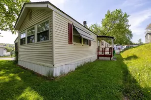 1 1st St, Sturbridge, MA 01566 - Photo 21