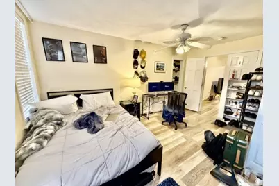 14 Cleveland Pl #2, Boston, MA 02113 - Photo 15