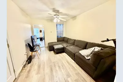 14 Cleveland Pl #2, Boston, MA 02113 - Photo 9