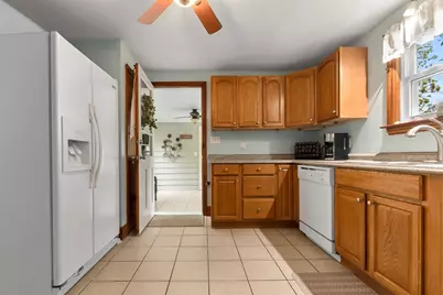 22 Burley Street, Danvers, MA 01923 - Photo 9
