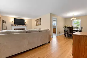 22 Burley St, Danvers, MA 01923 - Photo 15