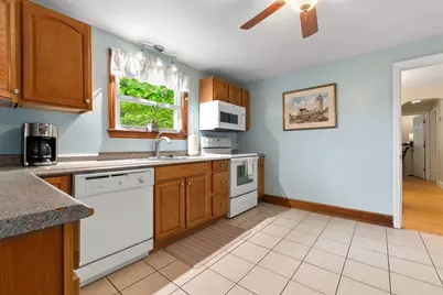 22 Burley Street, Danvers, MA 01923 - Photo 7
