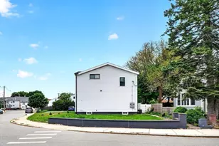 55 Banks St, Winthrop, MA 02152 - Photo 25