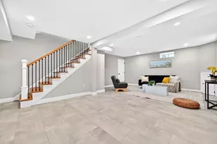 55 Banks St, Winthrop, MA 02152 - Photo 5