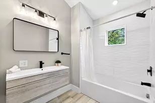 55 Banks St, Winthrop, MA 02152 - Photo 23