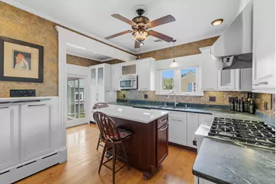 23 Milton St, New Bedford, MA 02740 - Photo 17
