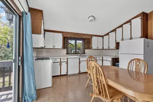 140 Buckwood Dr, Barnstable, MA 02601 - Photo 9