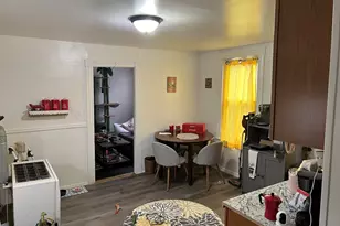 52 Ashley St, New Bedford, MA 02744 - Photo 25