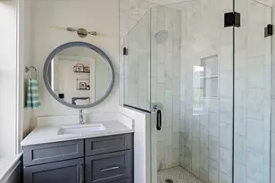 283 Webster St, Boston, MA 02128 - Photo 17