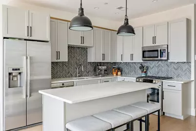 283 Webster St #3, Boston, MA 02128 - Photo 5