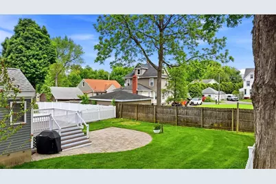 9 Callender Ave, East Longmeadow, MA 01028 - Photo 5