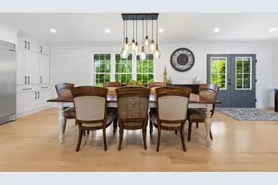 65 Rhodes St, Plainville, MA 02762 - Photo 13