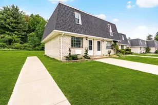 26 Princeton Terrace, Greenfield, MA 01301 - Photo 1