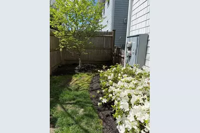 180 Adams St #5, Newton, MA 02458 - Photo 25