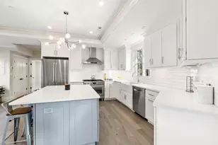 180 Adams St, Newton, MA 02458 - Photo 5