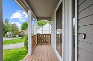 4 Victoria Dr, Auburn, MA 01501 - Photo 3