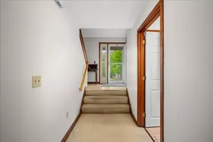 4 Victoria Dr, Auburn, MA 01501 - Photo 5