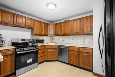 4 Victoria Dr #1, Auburn, MA 01501 - Photo 9