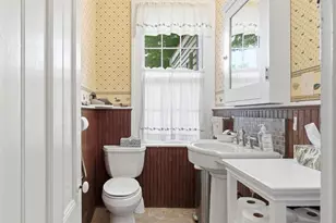 11 Allen St, Newburyport, MA 01950 - Photo 23