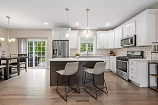 12 Whitin Hts, Douglas, MA 01516 - Photo 5