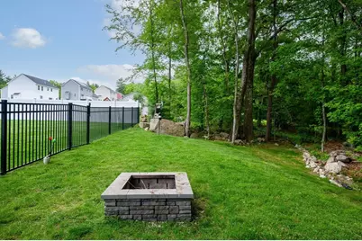 12 Whitin Hts, Douglas, MA 01516 - Photo 33
