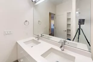 65 Lewis St, Boston, MA 02128 - Photo 5