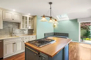 22 Floret Cir, Hingham, MA 02043 - Photo 15