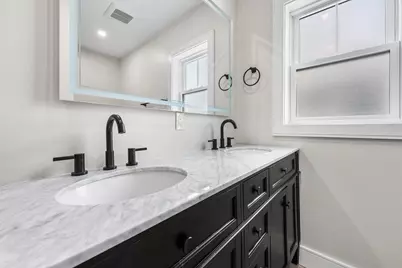 63 Florence St, Melrose, MA 02176 - Photo 15